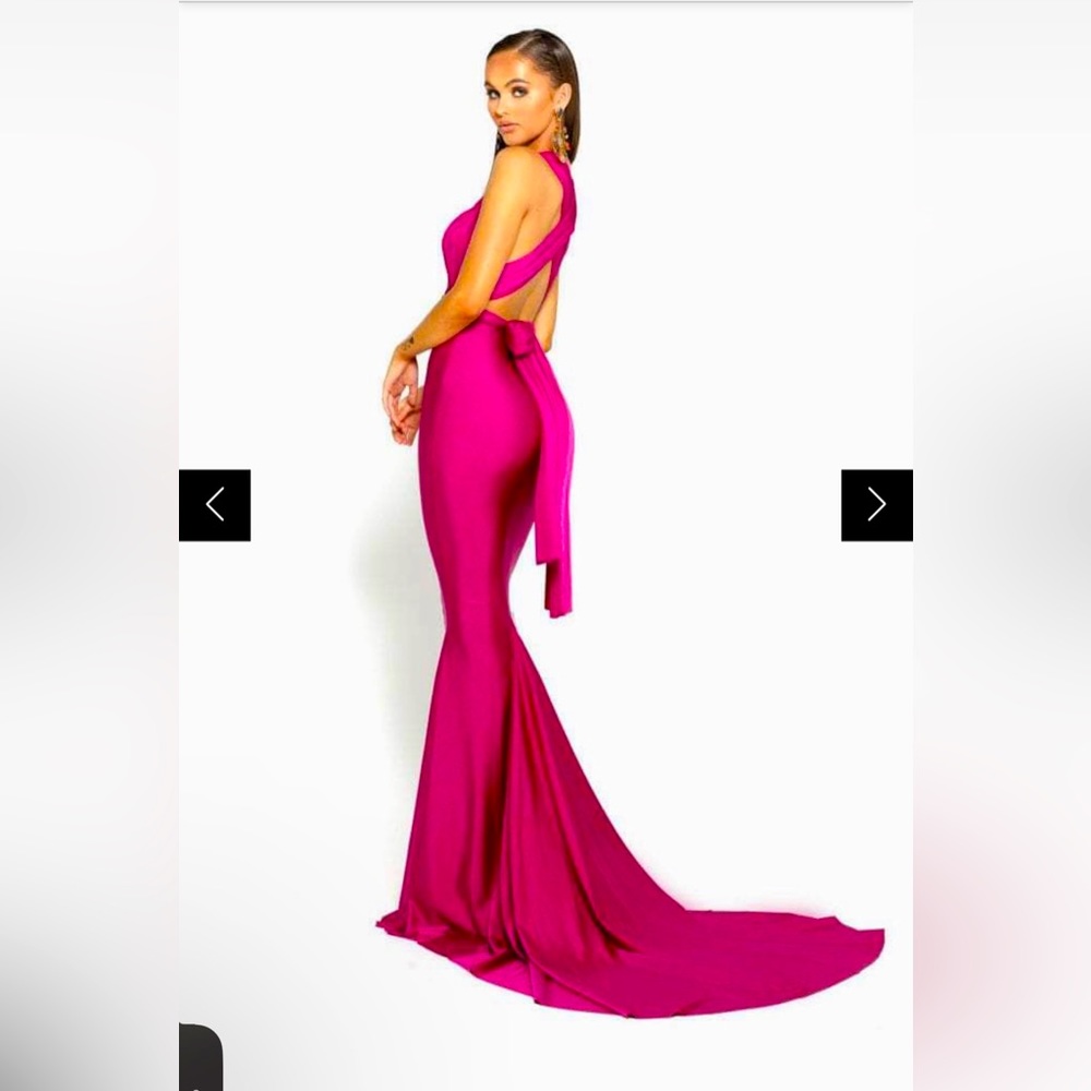 Plunging magenta special occasion dress